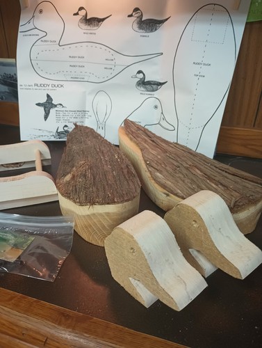 Ruddy Duck Carving Cedar Caving Kit - 第 4/8 張圖片