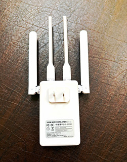 Netfun 300Mbps 2.4GHz Wi Fi Range Extender Repeater WPS White RPT 001 1