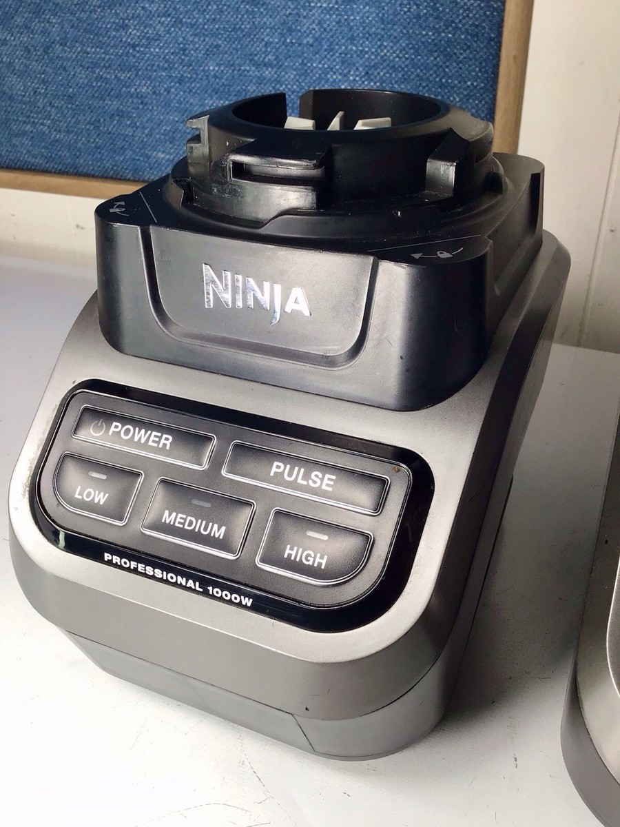 NINJA 1000 Watt Professional Blender Chopper MixerSmoothie