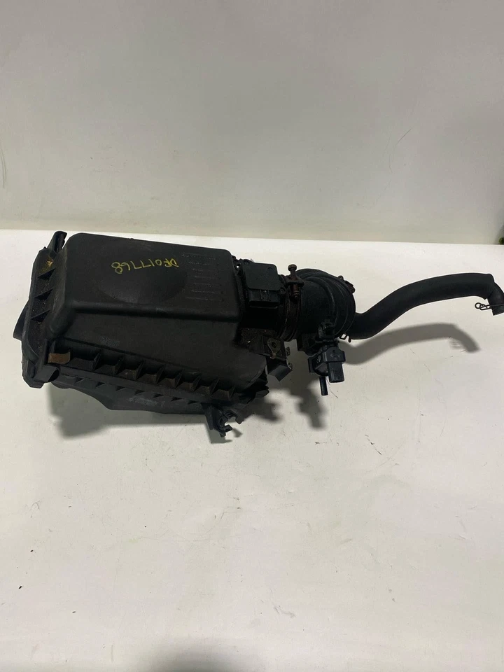 03 04 05 06 07 08 Filtro de aire TOYOTA MATRIX Foto 2 de 3