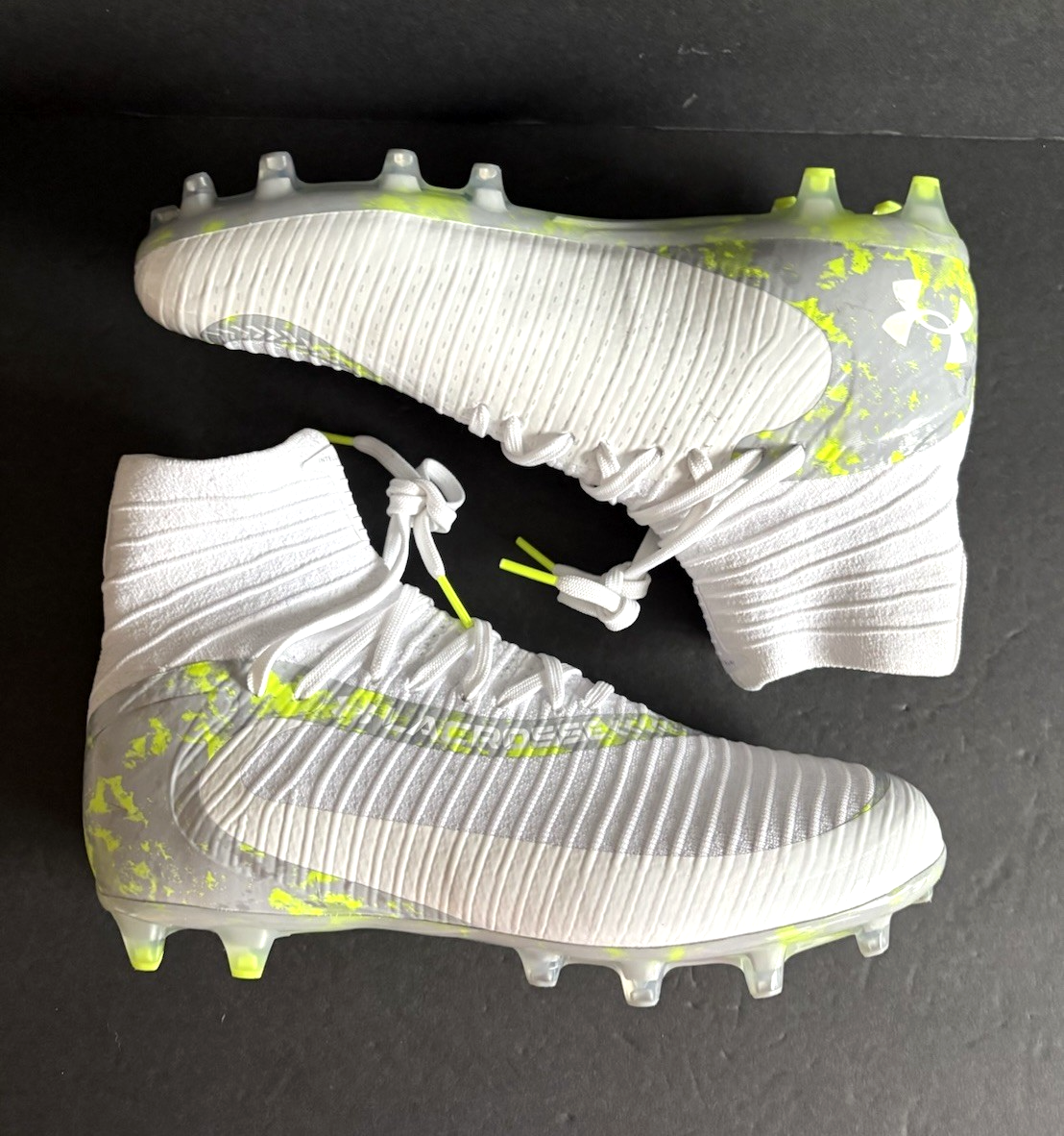 Under Armour Highlight LAX 3028659-100 White Lacrosse Cleats  display picture 3