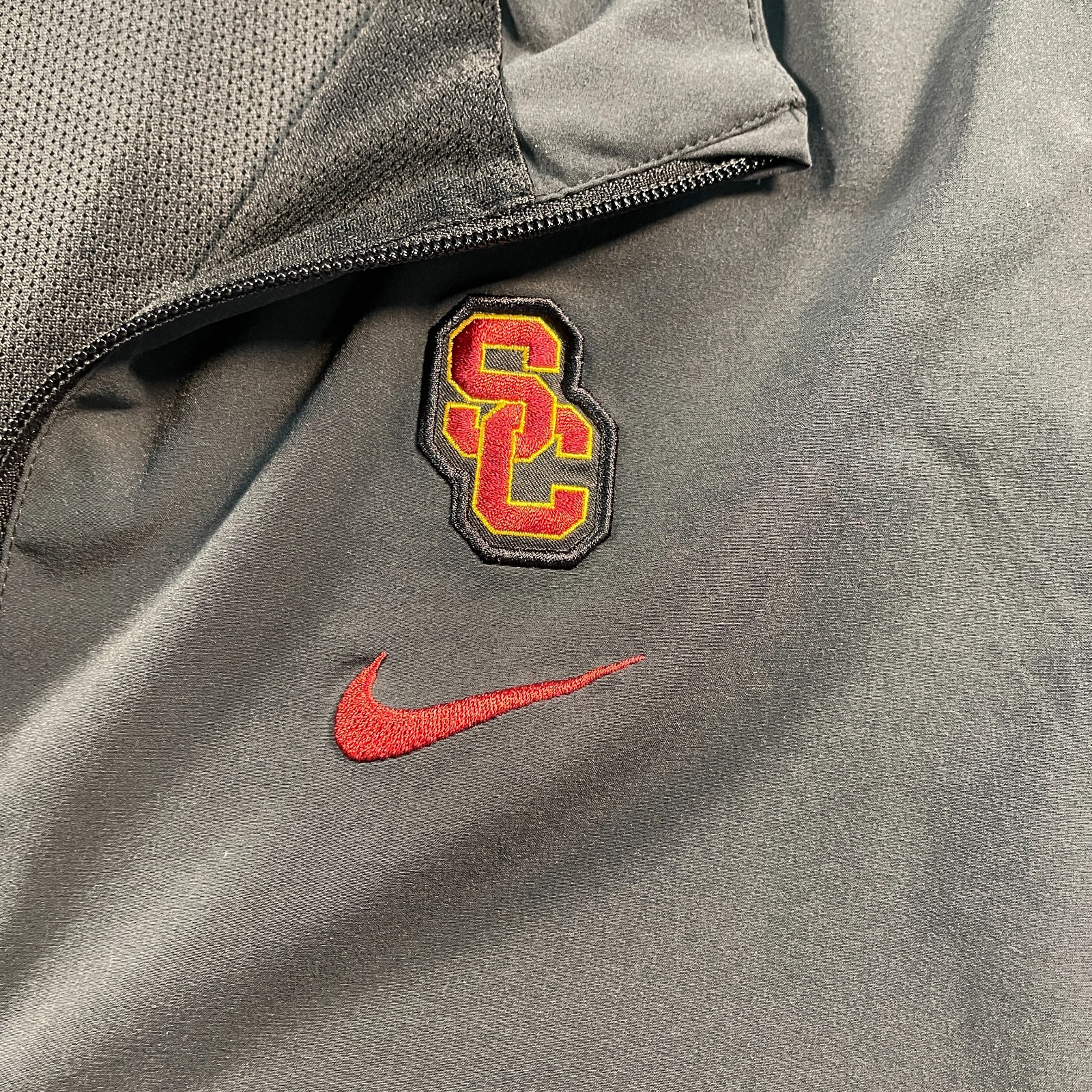 NIKE USC Trojans Full-zip Track Jacket Large 22x28 Black image 4
