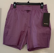 NWT Men’s Lululemon Medium Pace Breaker Short 7” LL *Iridescent FNTN/JWMG Purple