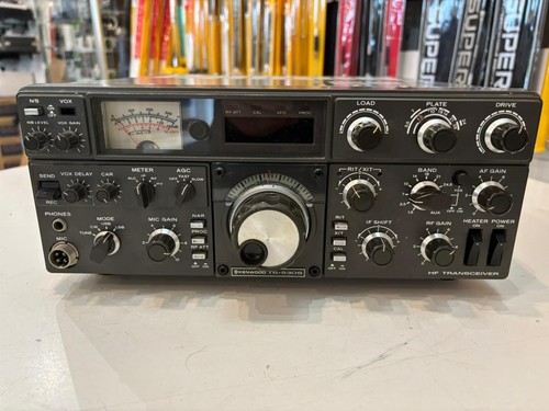 Kenwood TS-530S, przetestowany, zapala się, sprzedawany jako części zamienne tylko na części - RW UK