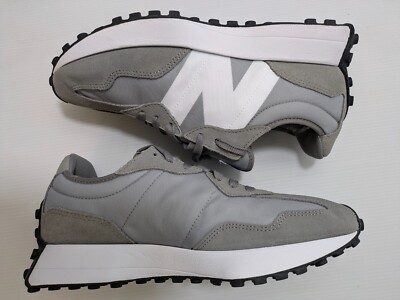 レフティ Retro vibes, modern strides. Lace up with the New Balance