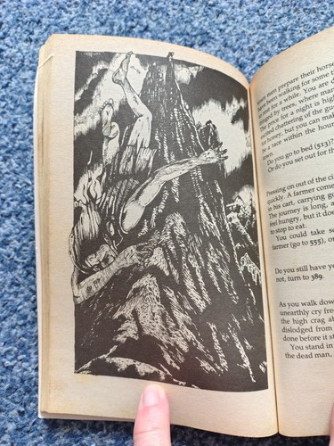 CRETAN CHRONICLES FIGHTING FANTASY 1 & 2 BLOODFEUD OF ALTHEUS COURT KING MINOS G - Bild 7 von 15