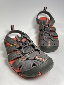keen contour arch sandals