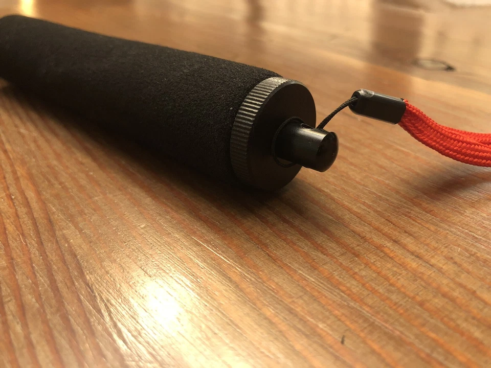 Selfie Stick Adjustable Telescoping Monopod Pole for Gopro/ Camera/ Phone - Image 4 of 4