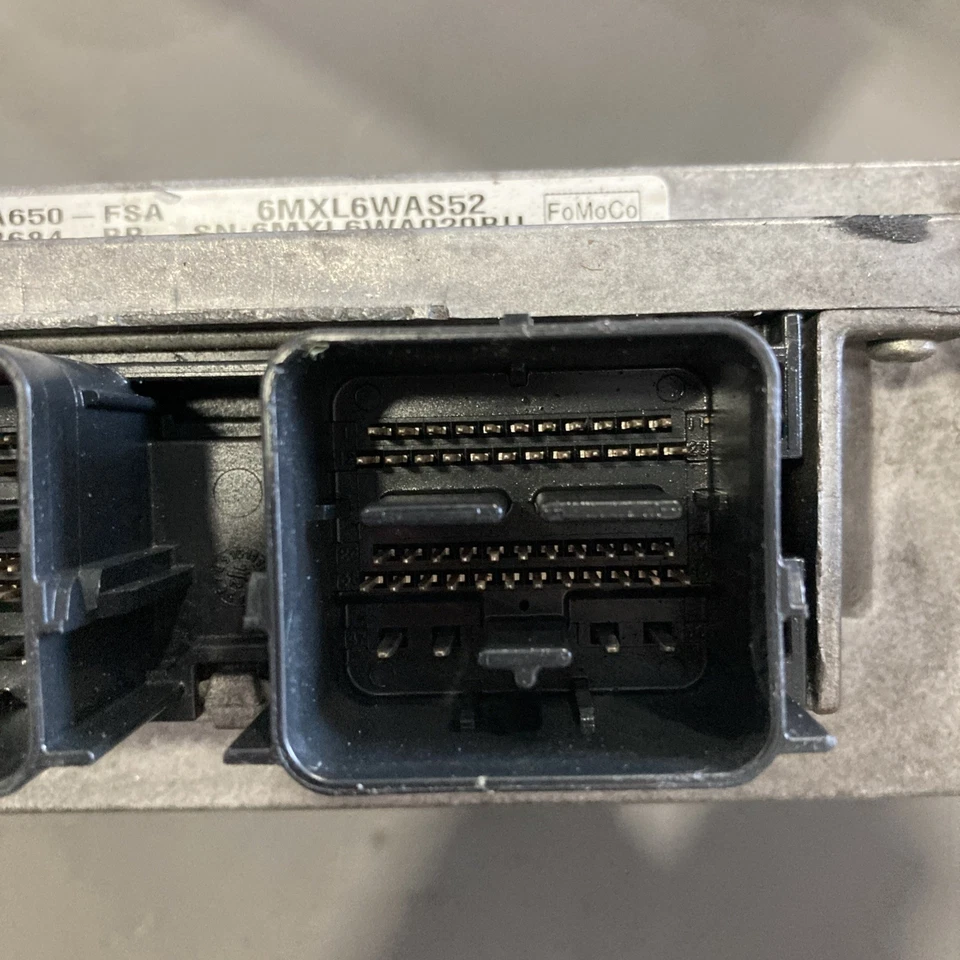 Ford Fusion 2012 3,0 L ECU/ECM AE5A-12A650-FSA Foto 4 de 4