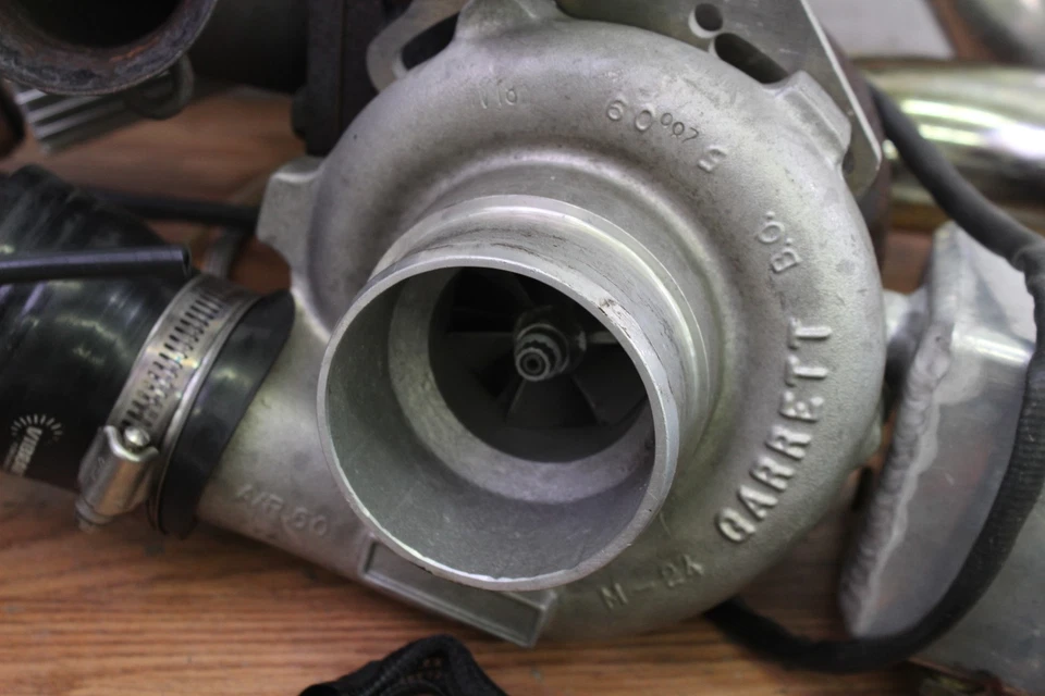 Ski-Doo Summit X 800R XM Force 2015 sistema turbo Foto 4 de 4