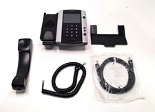 Lot of 8 Polycom VoIP 3.5-in LCD Display VVX 500 IP Phones New Open Box
