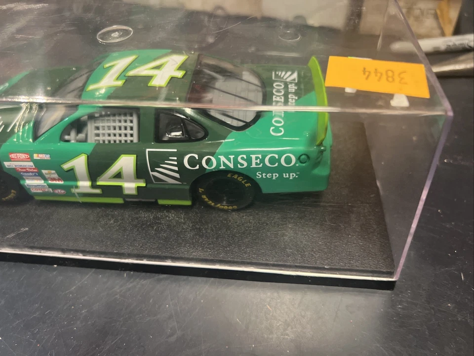 ERTL 2000 MIKE BLISS #14 PONTIAC GRAND PRIX CONSECO NASCAR 1:18 - Image 4 of 4