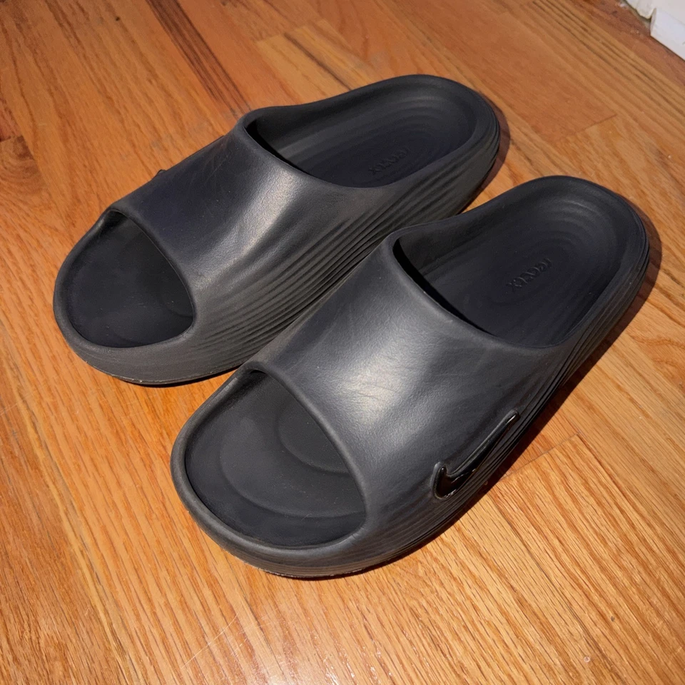 Slides masculinos Nike ReactX Rejuven8 tamanho 6 - Imagem 2 de 4