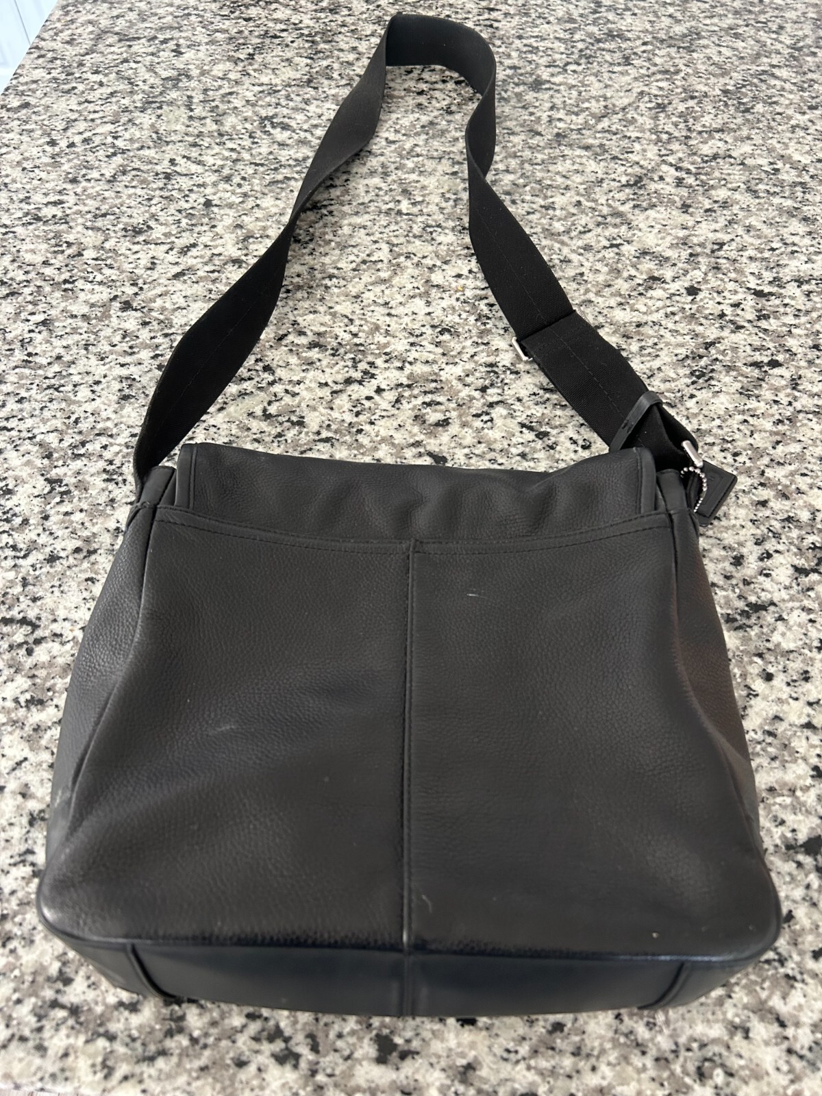 Coach Kitt Messenger Leather Black Crossbody Bag Gem