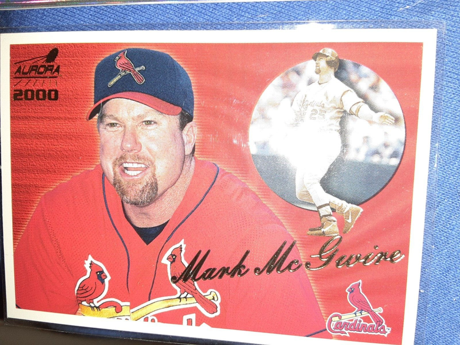2000 Pacific Aurora - #121 Mark McGwire GOLD FOIL SIGNATURE CARDINALS