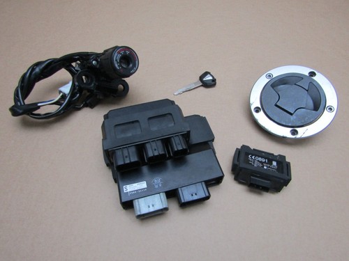 Kawasaki Ninja Z1000SX ABS 2014 22,455 miles ECU ignition lockset (13981)