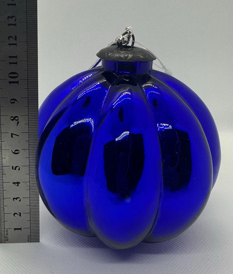 Ancienne grosse boule de Noël en verre églomisé bleu - Photo 2/4