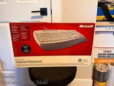 Microsoft Internet Keyboard PS/2 New Sealed NOS Original Box Vintage