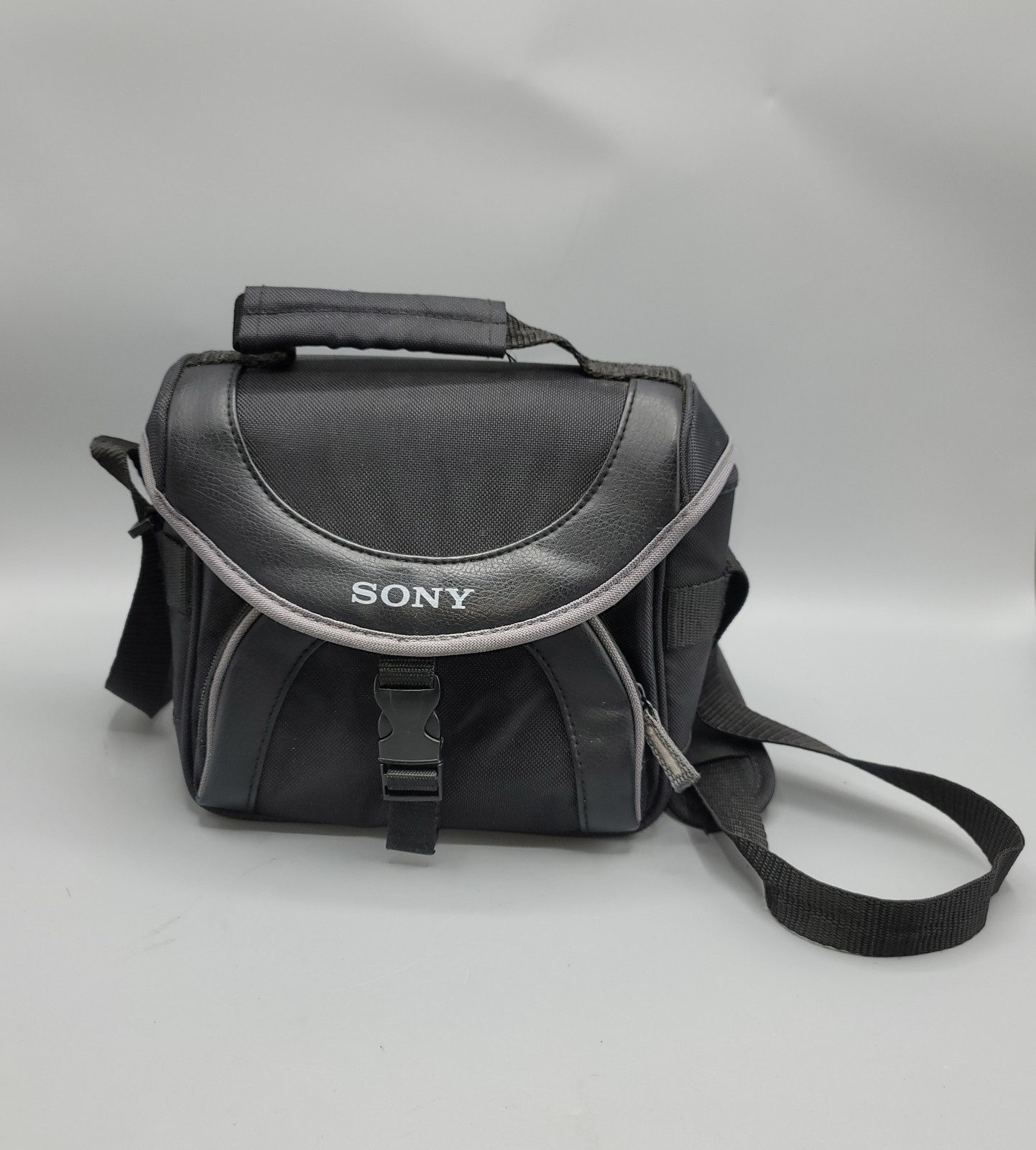 Carrying Case  Handycam Lcs-x20 Video Bag Strap