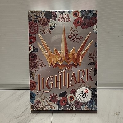 Lightlark: Collector's Edition (the Lightlark Saga Book 1) by Alex Aster 2024