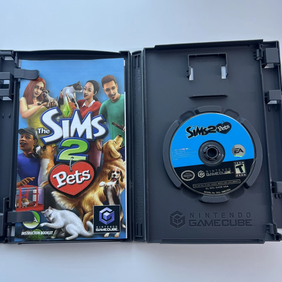 The Sims 2: Pets (Nintendo GameCube, 2006) - Image 2 of 4