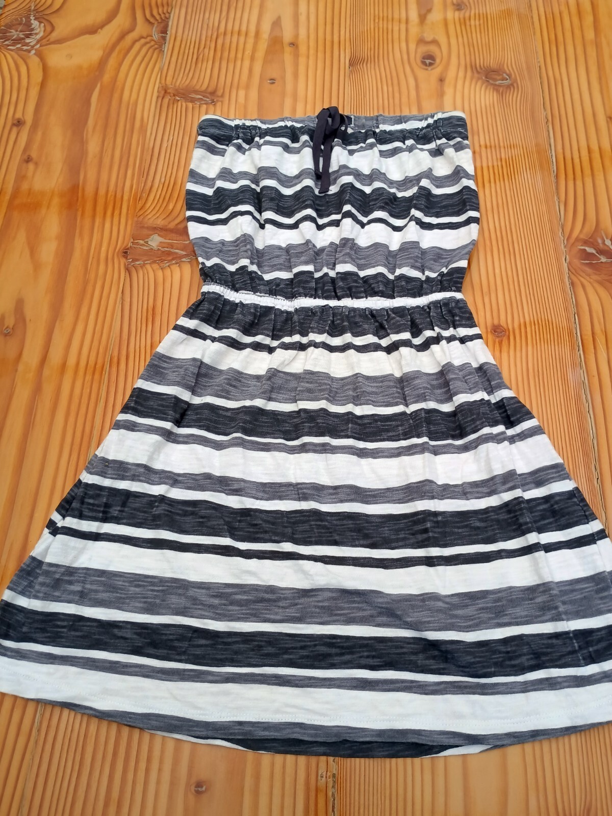 Gap gray white striped blouse sz xs cotton modal blend