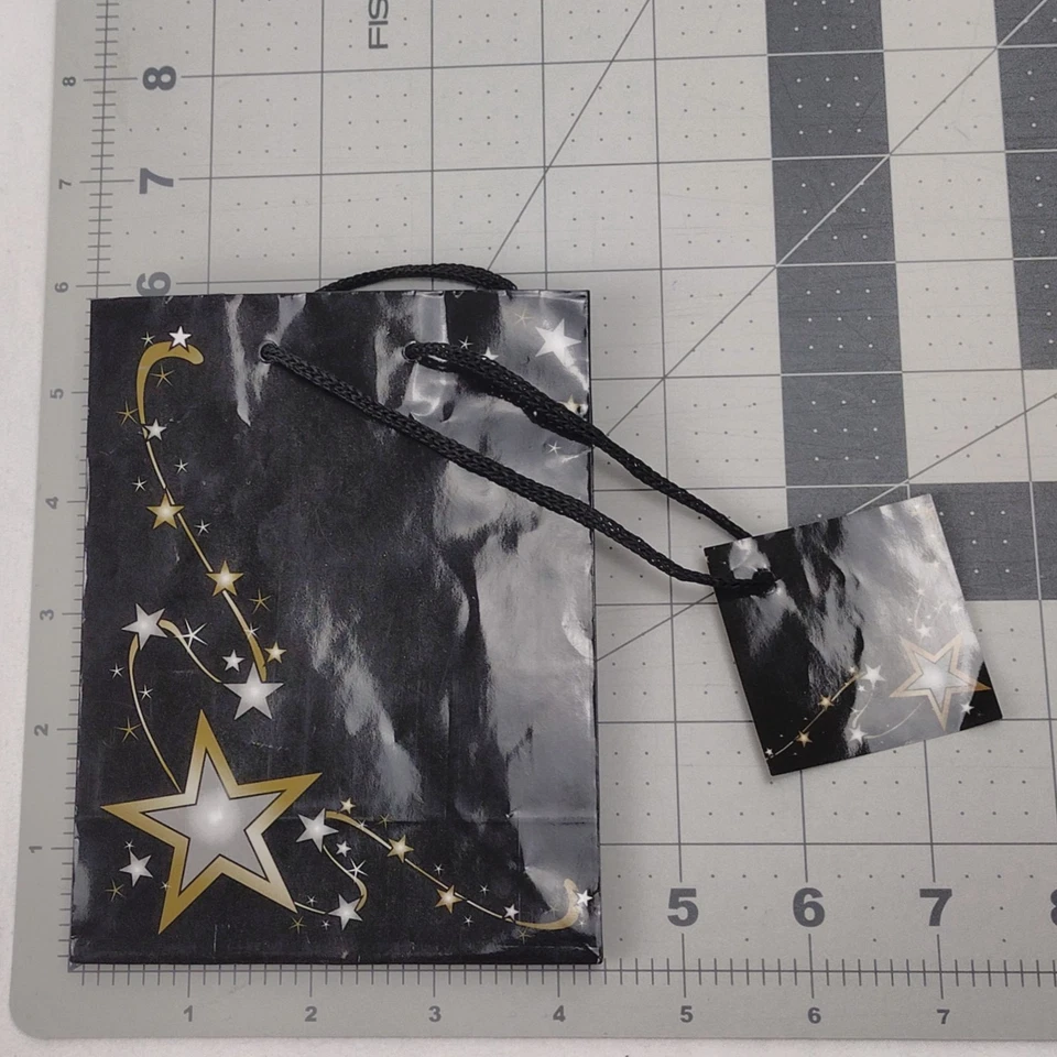 礼品袋 - 小号,纸 - 星形主题,4 1/4 英寸高 x 5 1/2 英寸 x 2 1/4 — 第 3/3 张图片