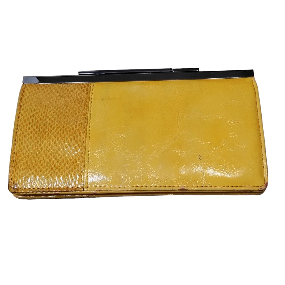 Cartera/bolso de mano vintage Kenneth Cole Reaction charol amarillo Foto 3 de 4