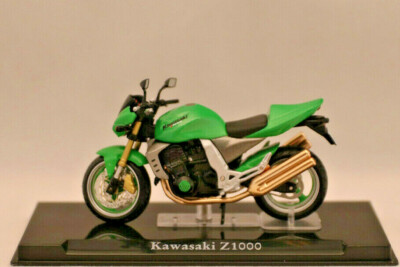 **YAMAHA YZF-R1**Atlas Collection*neu*Maßstab 1:24*Standmodell** **YAMAHA YZF-R1**Atlas Collection*neu*Maßstab 1:24*Standmodell**