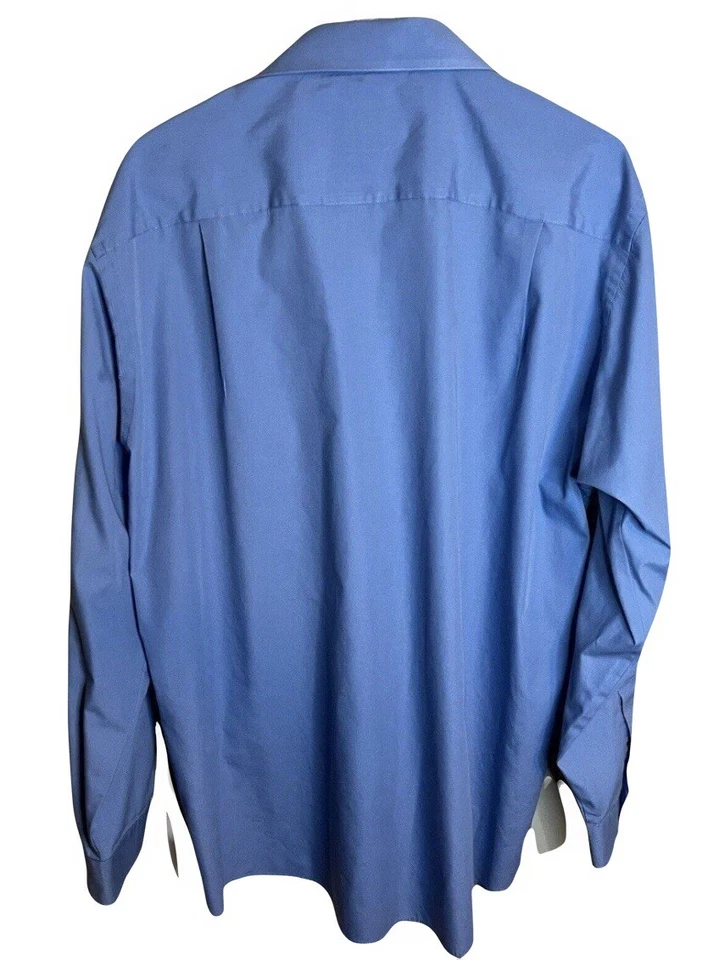 Vintage Van Heusen Men’s XL Light Blue Long Sleeve Button Down Dress Shirt Used - Image 3 of 4