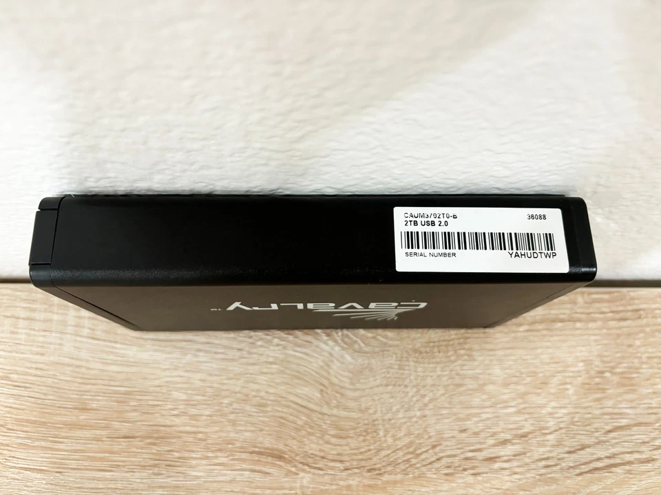 Excellent TestedCavalry CAUM Series CAUM3702T0-B 2TB USB 2.0 External Hard Drive - Image 2 of 4