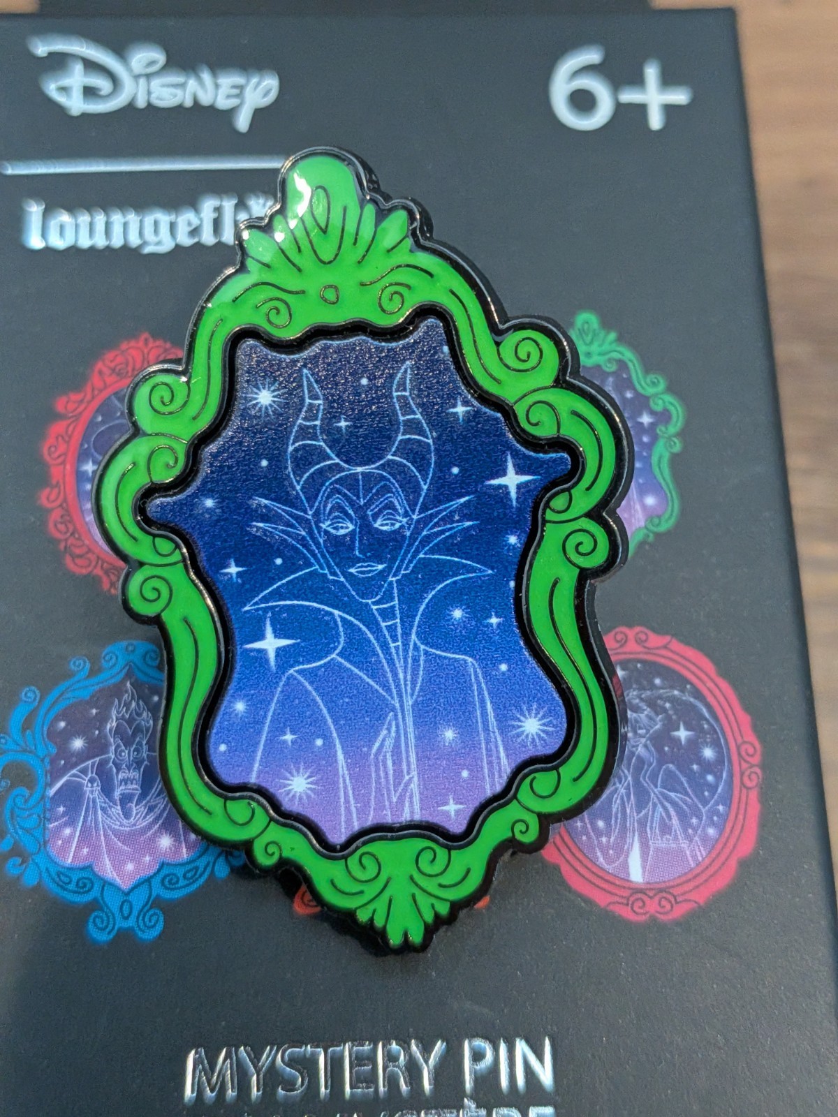 Disney Loungefly Villains Galaxy Constellation Maleficent Glow In The Dark Pin