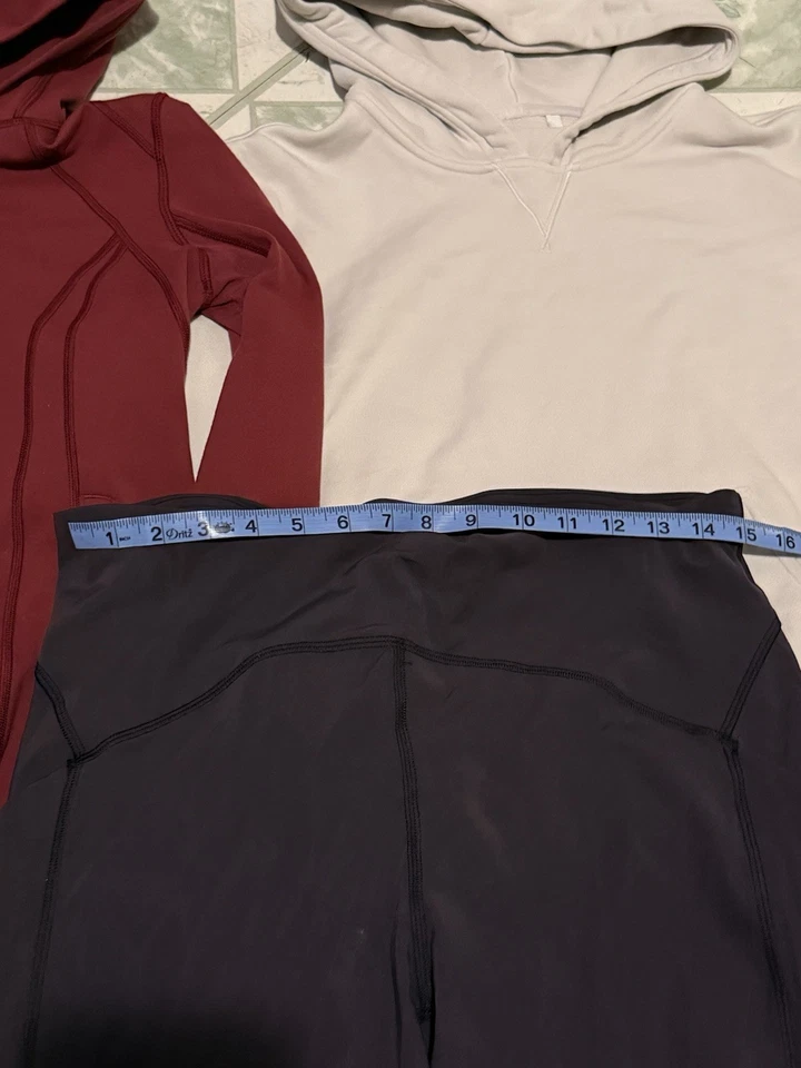 Lote de 3 leggings con capucha Lululemon. Varios tamaños Foto 3 de 4