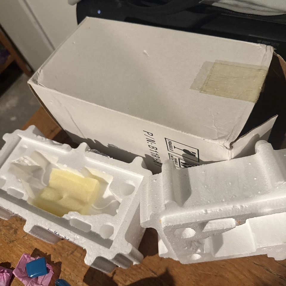 1968 CORVETTE 427 небесно-голубой с T-TOPS FRANKLIN новом 1:24 новый в коробке литой металл - Изображение 4 из 4