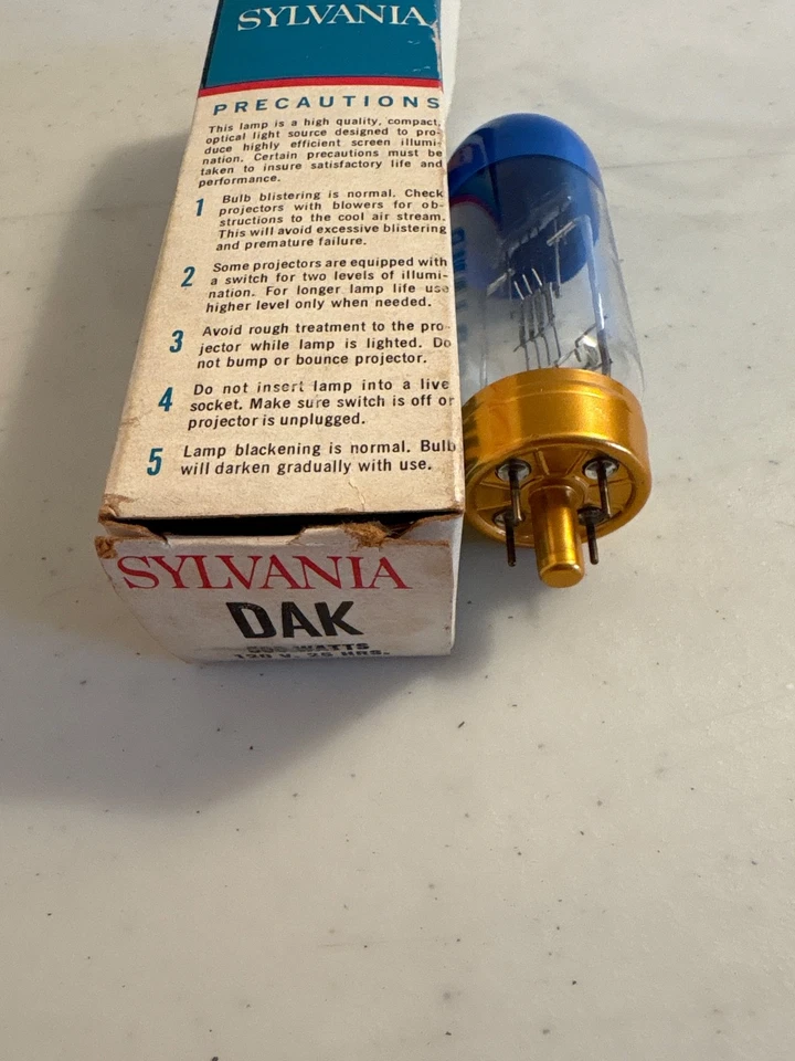 SYLVANIA DAK PROJECTION LAMP 500W 25HR BLUE TOP W/BOX UNTESTED PLEASE READ! - Image 4 of 4