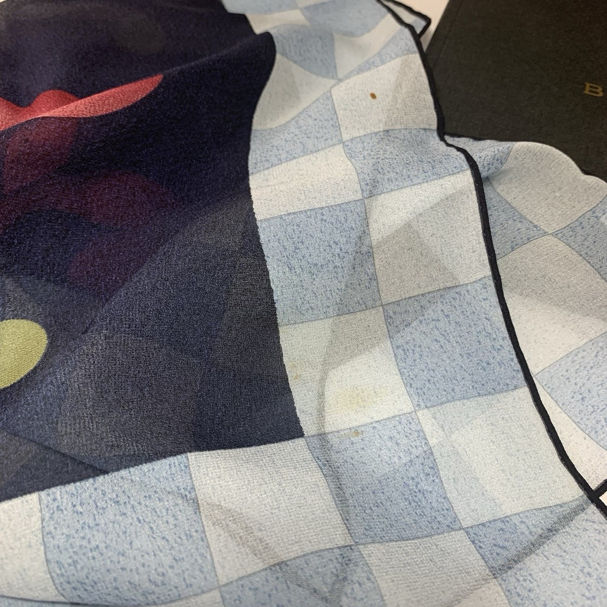 Pre Owned Bvlgari Scarf View 4