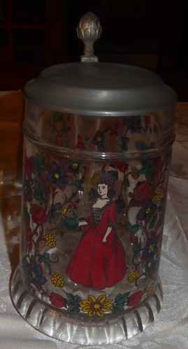 Vintage Glass Beer Stein – Medieval Theme - Picture 3 of 12