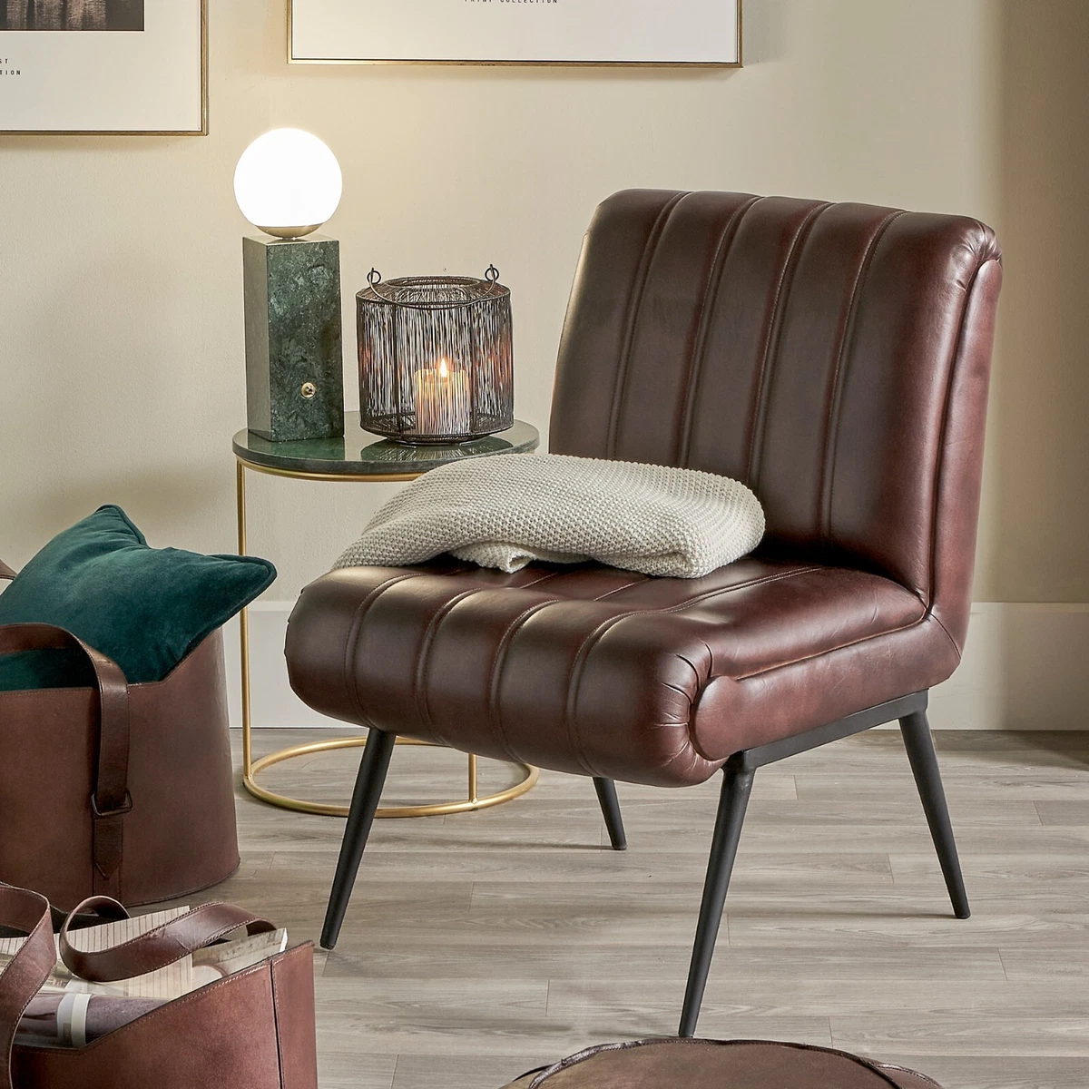 Corner chair deals leather