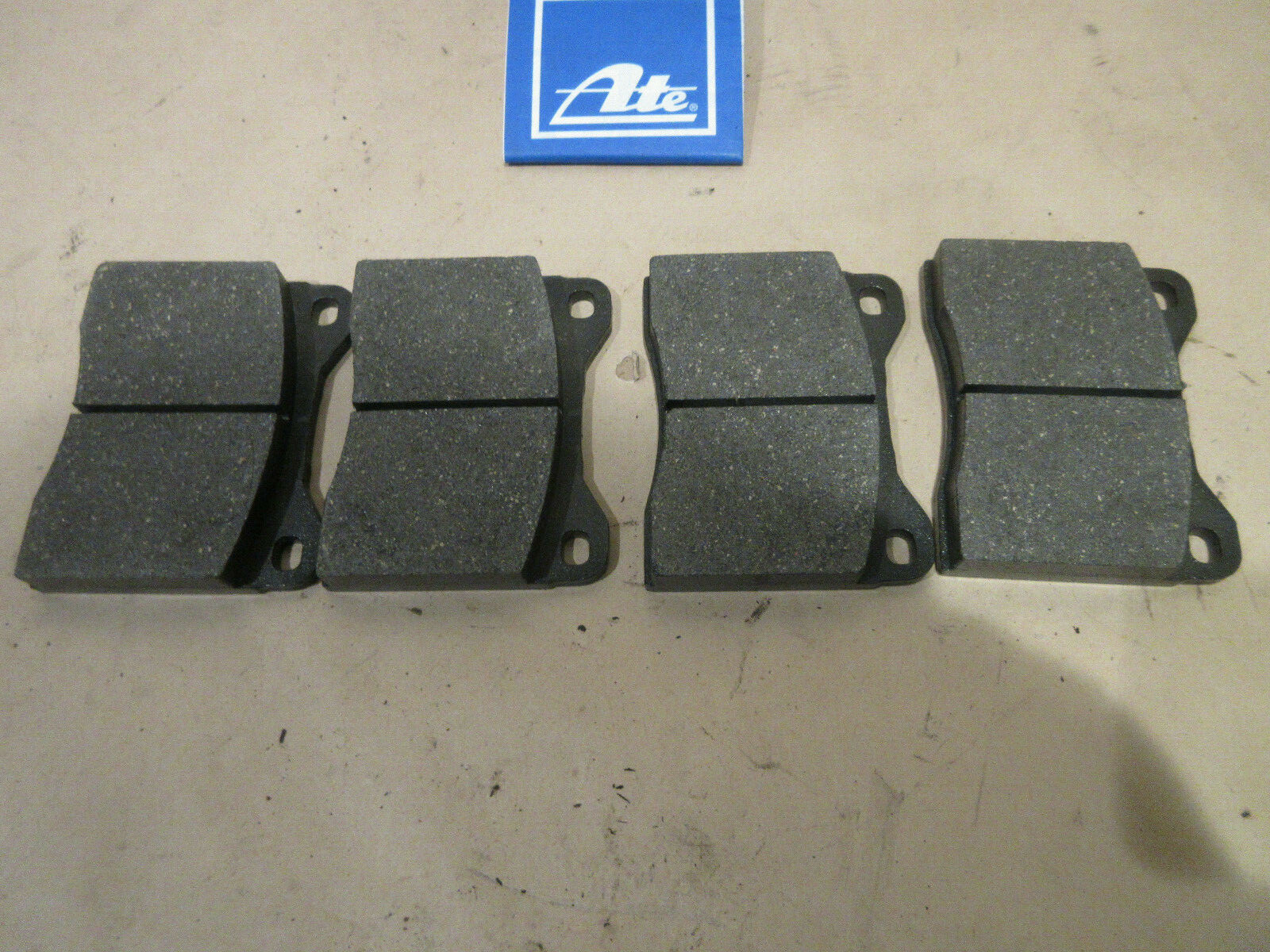 Ferrari 288,365,400,400i,512,Testarossa - Front Brake Pads Set P/N 134848