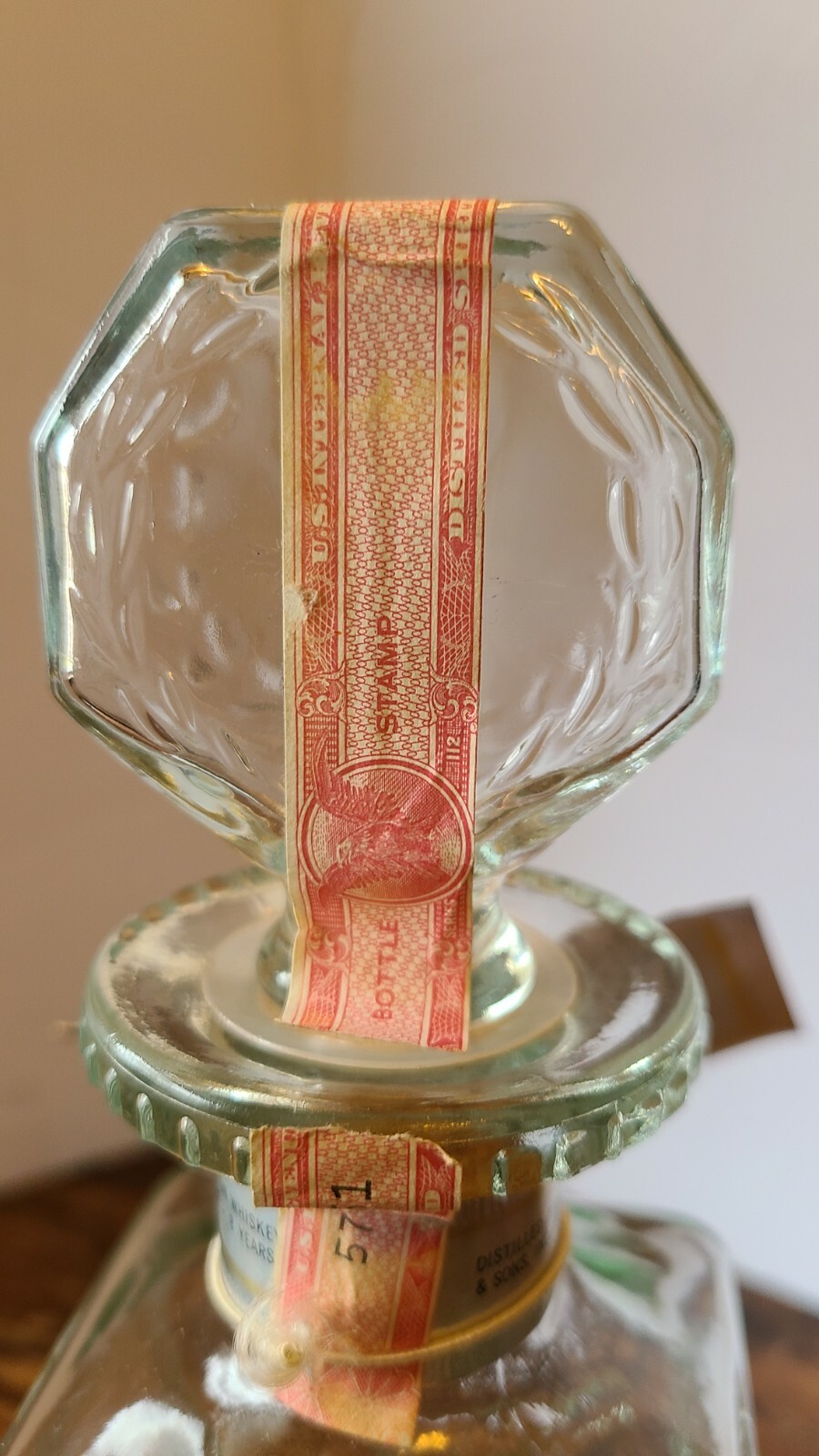 Vintage 8 Walkers Deluxe License Plate Glass Bottle Decanter Bourbon