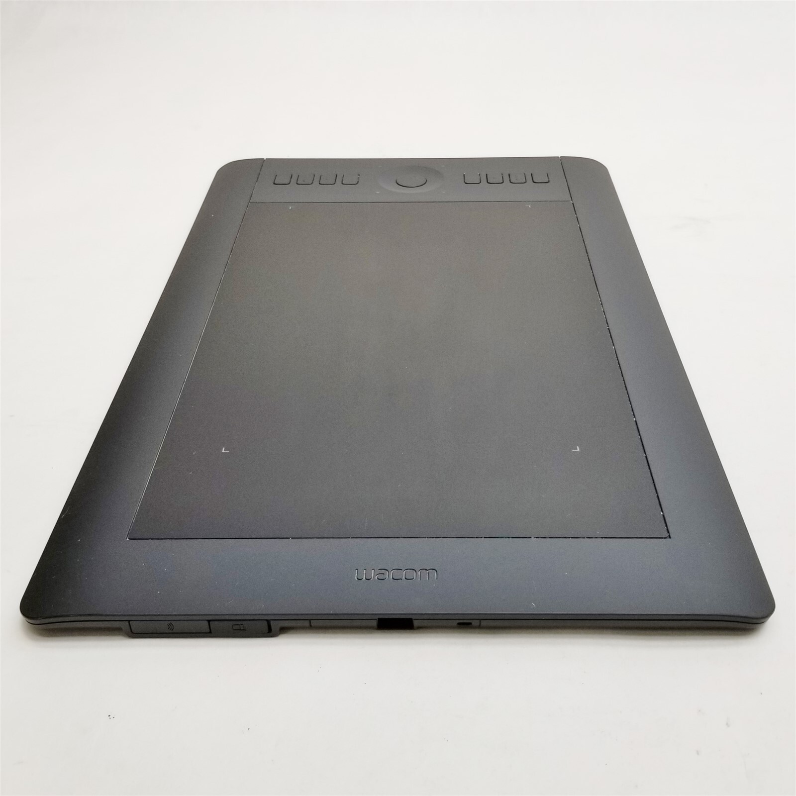 Wacom Intuos Pro Medium Pen Tablet - PTH-651/K1 For Digital Art