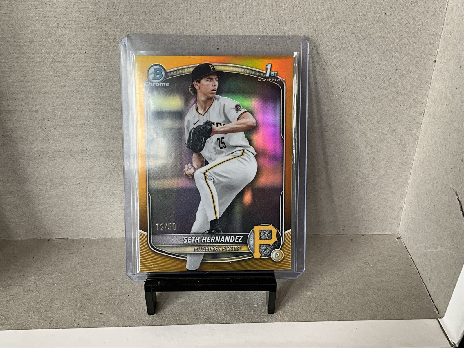 2025 Bowman Draft - Chrome Seth Hernandez #BDC-25 Gold Refractor /50 (RC)