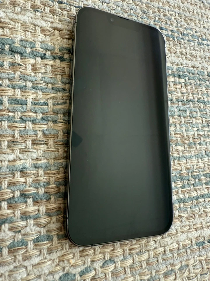 Apple iPhone 13 Pro (Unlocked) 256GB - Graphite 83% BH Great Condition! Read - Image 4 of 4