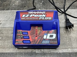 TRAXXAS ID EZ-PEAK PLUS MC-40i LIPO NIMH FAST CHARGER RC CRAWLER BASHER
