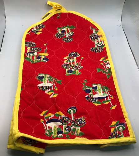 Vintage 70s Quilted Mushroom Blender Appliance Cover Yellow Red Bright Cheery