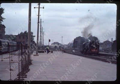 SL20  Slide 1970's  China QJ class steam locomotive Railway RR 579a