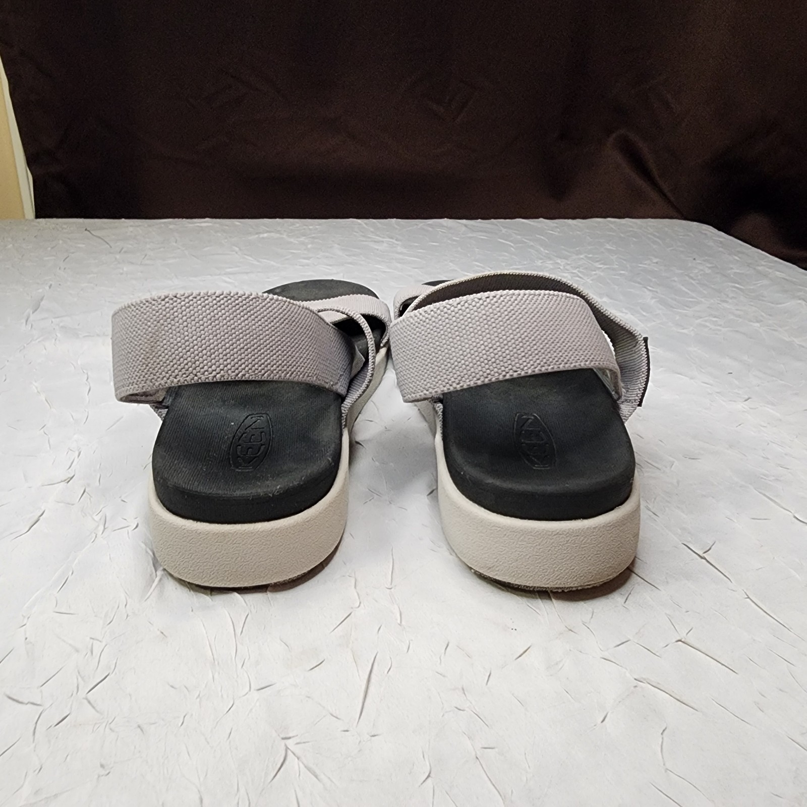 Sandali Keen donna Elle taglia 9 5 grigi cinturino posteriore spiaggia passeggio slingback