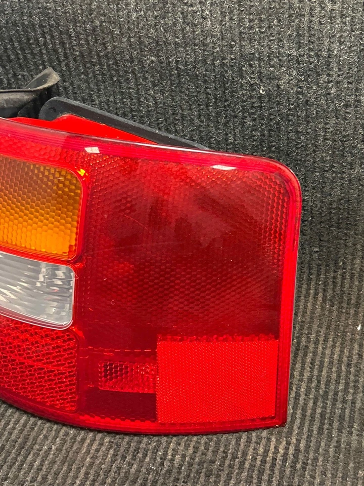 Fits 2002-2005 Audi Allroad Quattro Right Tail Light OEM:4B9945096G3FZ Foto 3 de 4