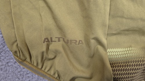 Chaqueta de ciclismo Altura para hombre All Roads con capucha ligera resistente al agua oliva XL - Imagen 15 de 21