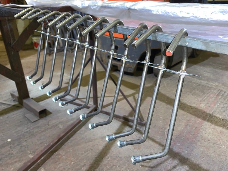 ALLOY WHEEL HOOKS REFURBISHMENT POWDER COATING HANGERS SPRAYING BY OSR ...